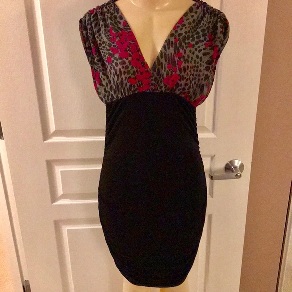 Party dress - Picture 1 of 2